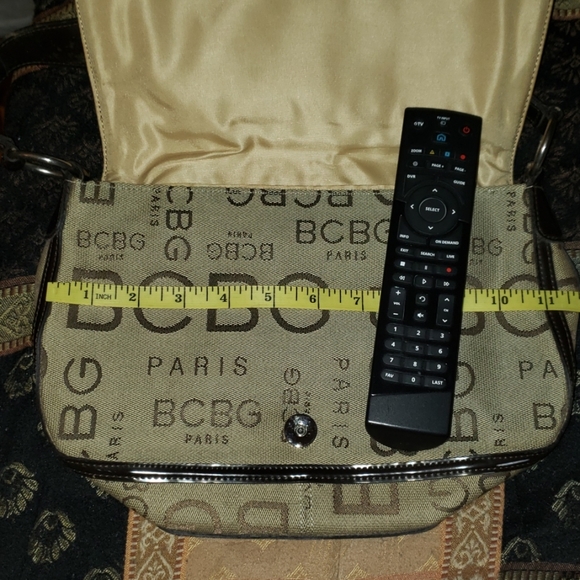 Authentic BCBG Handbag - Picture 5 of 6